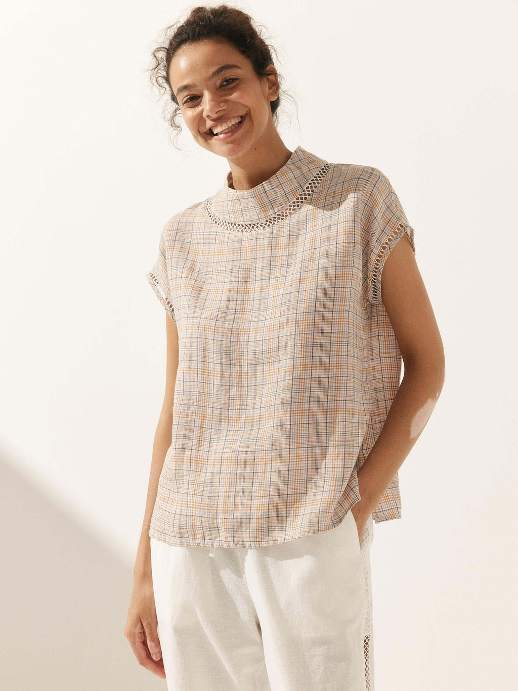 100% Linen Gingham Checked Cutout Turtleneck Top CAROL