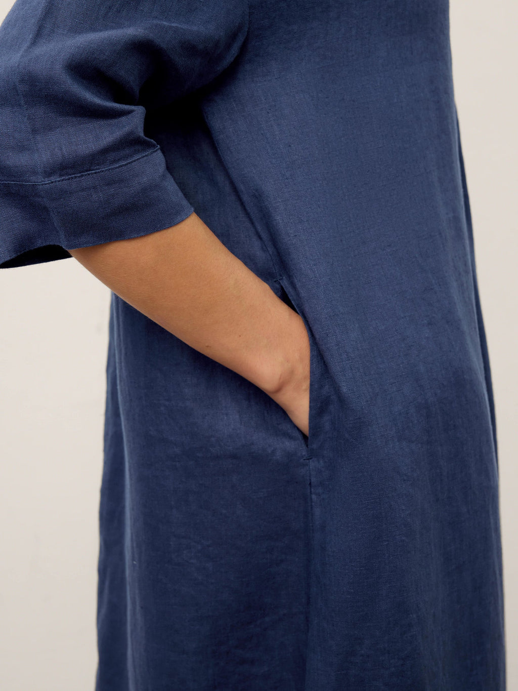 100% Linen Notch Neck Inverted Pleat Midi Dress MATILDE