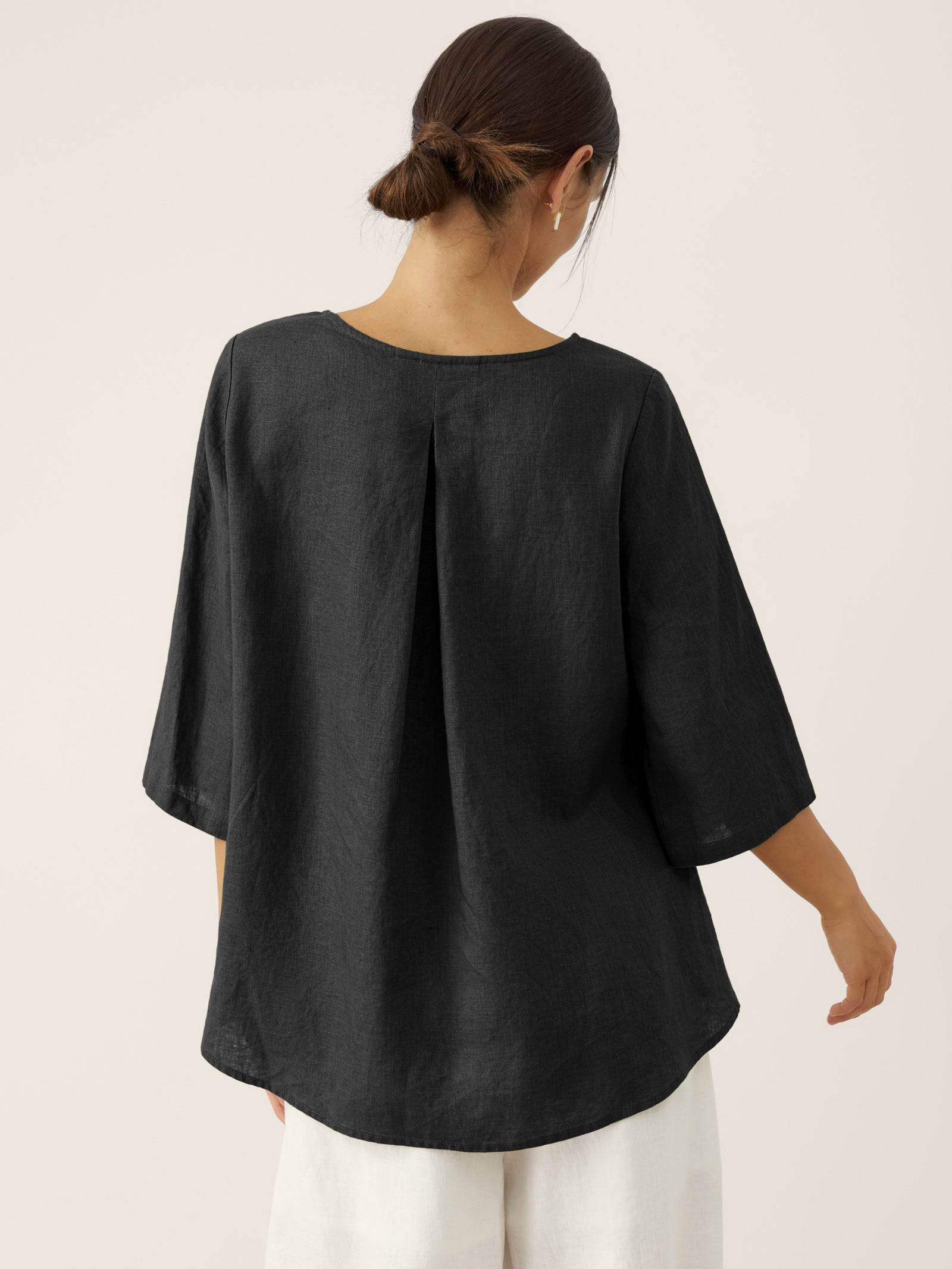 100% Linen Round Neck Asymmetrical Hem Top BRIANNA