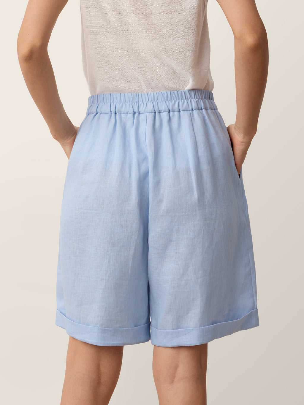 100% Linen Pleated Cuffed Shorts IRISSA