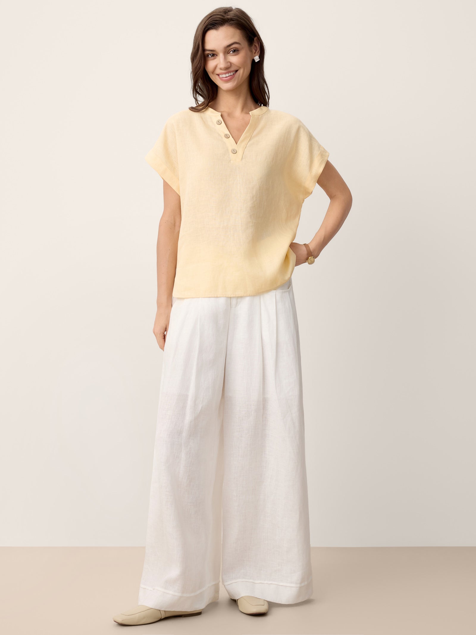 100% Linen Stand-Collar Curved-Hem Top CRESSA