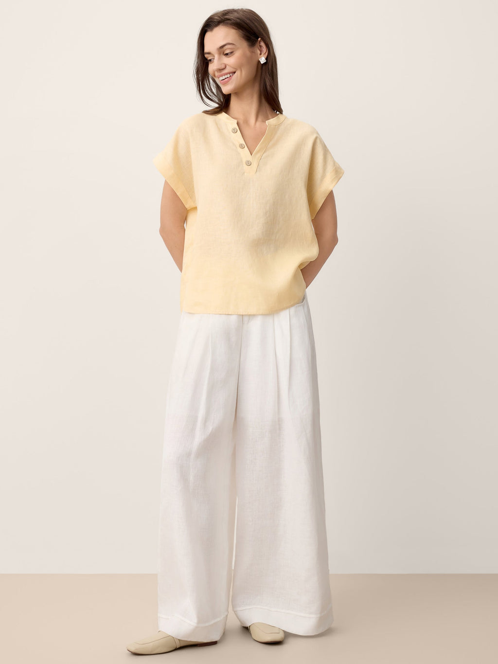 100% Linen Stand-Collar Curved-Hem Top CRESSA