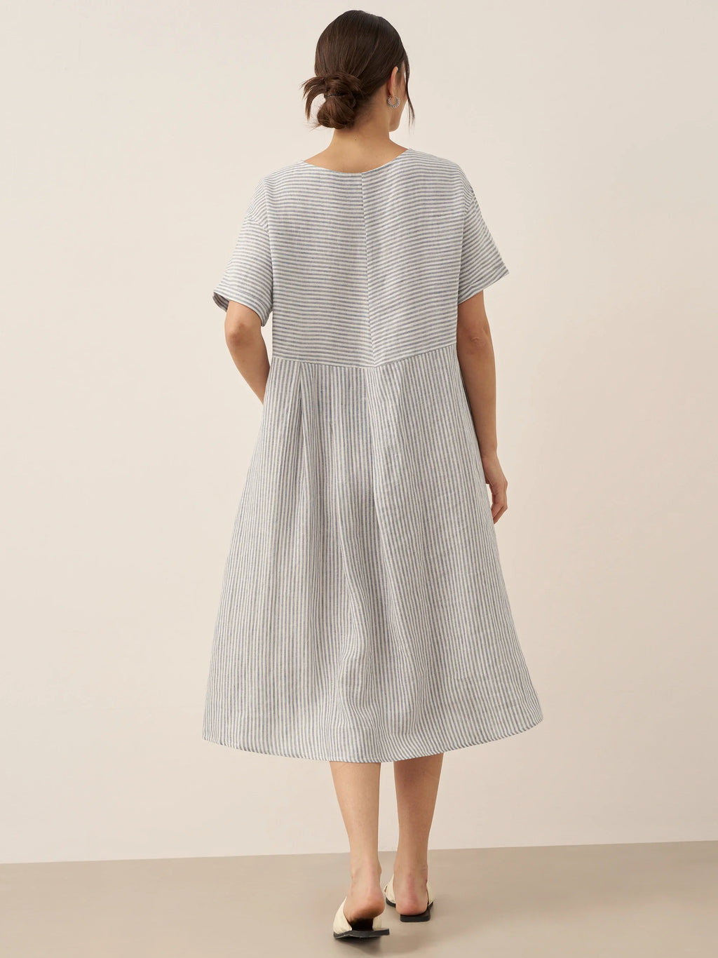 100% Linen Pinstripe Paneled Short-Sleeved Dress MORGAN