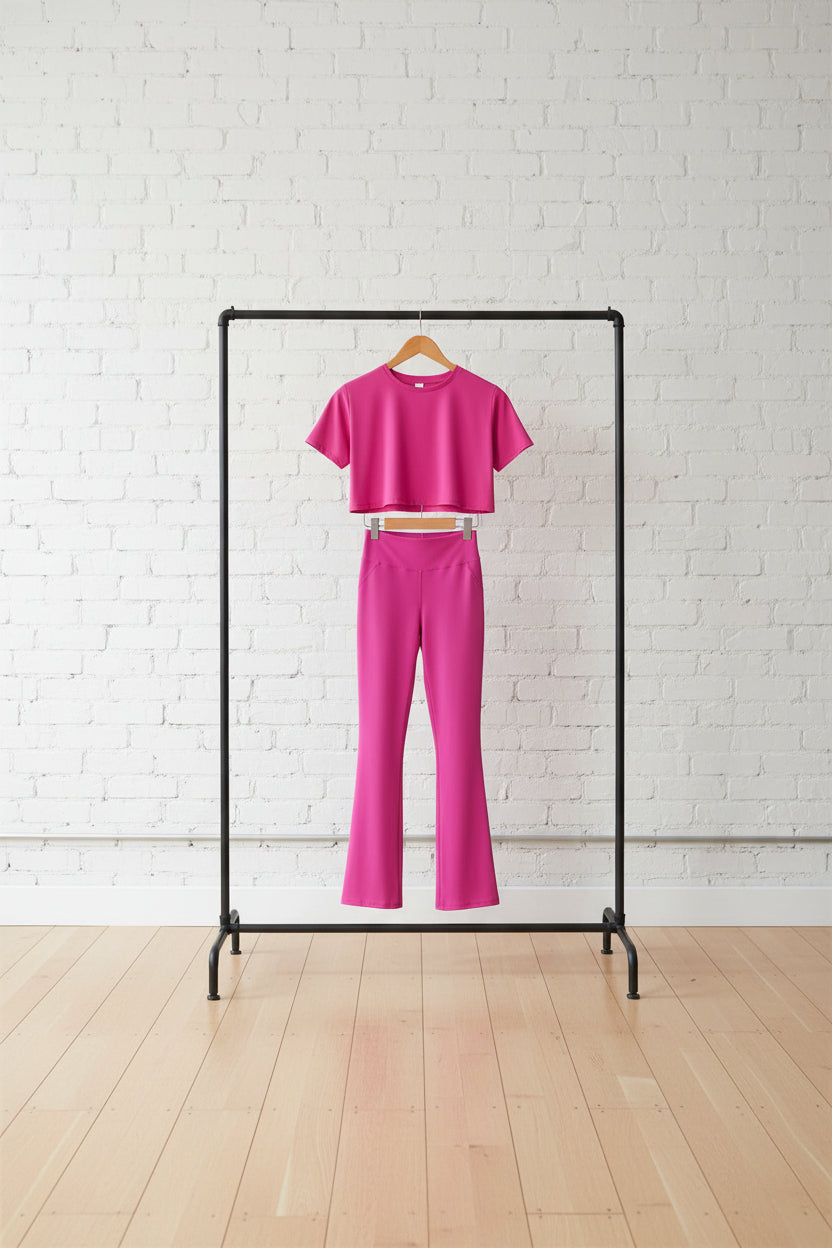 The Bold T-shirt Flared Leggings 2-Piece Set