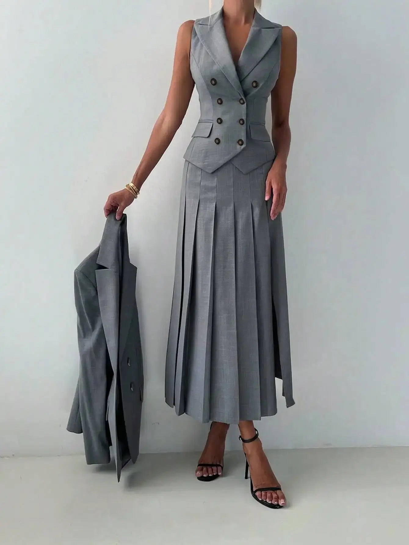 3-Piece Women's Business Suit: Vest, Pleated Skirt & Jacket