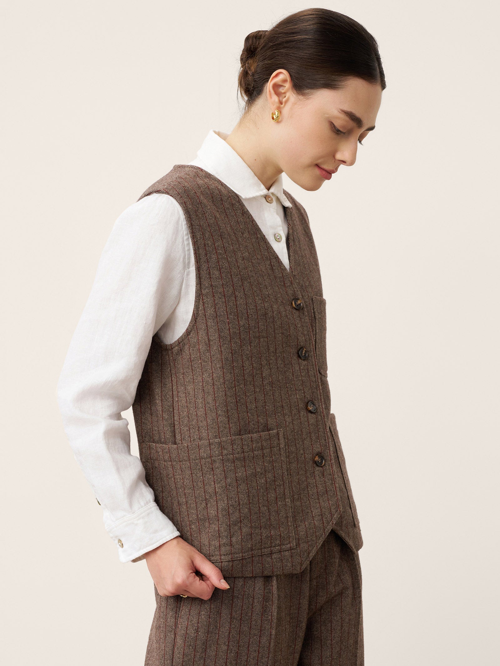 Wool Striped V-Neck Button-Detail Vest ELUNED